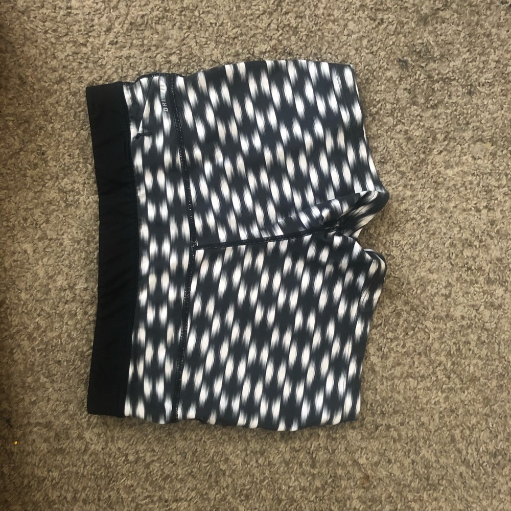 NIKE RUNNING SHORTS - Picture 2 of 5